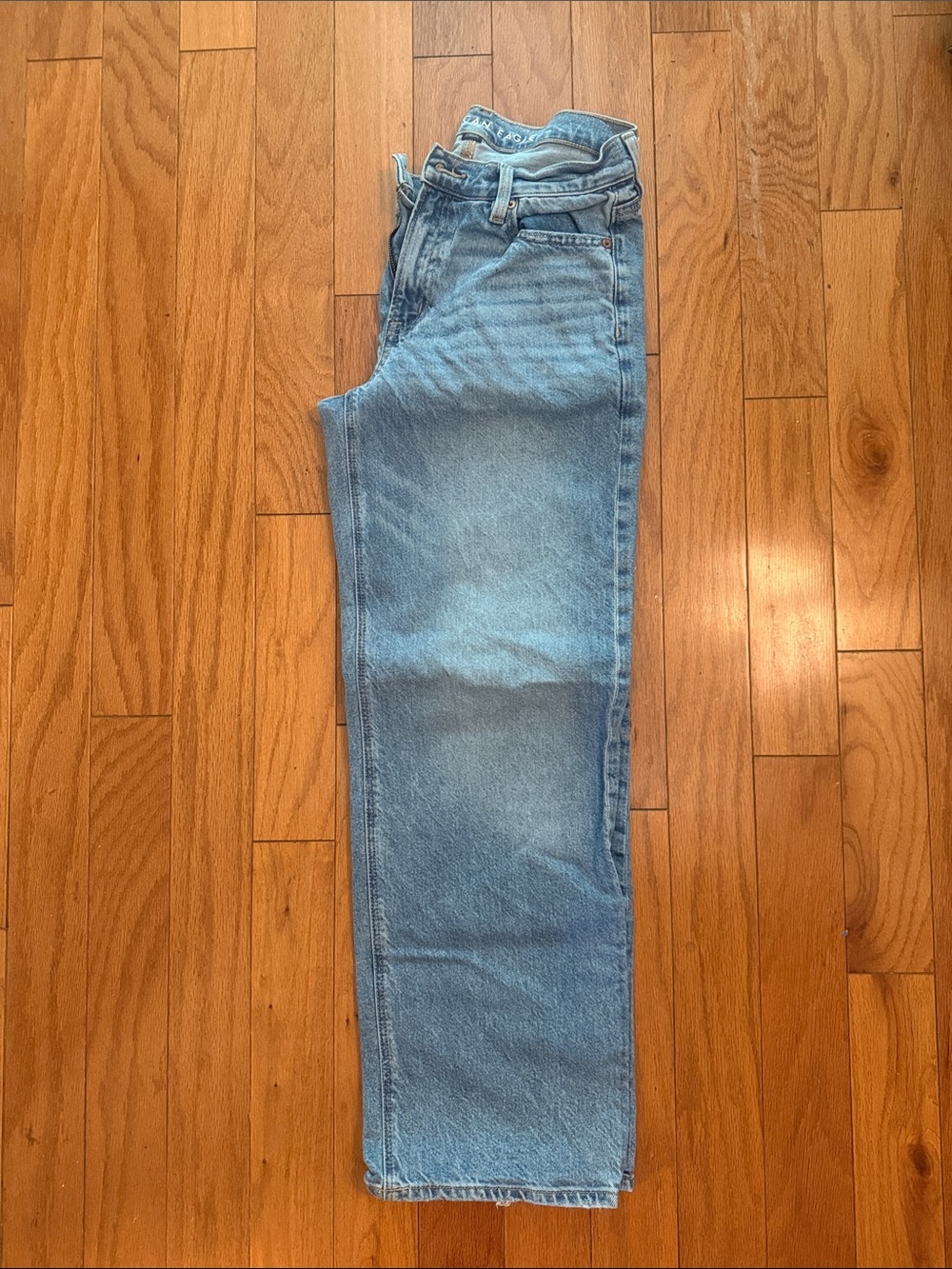 American Eagle Outfitters High-Waisted Stovepipe Jean